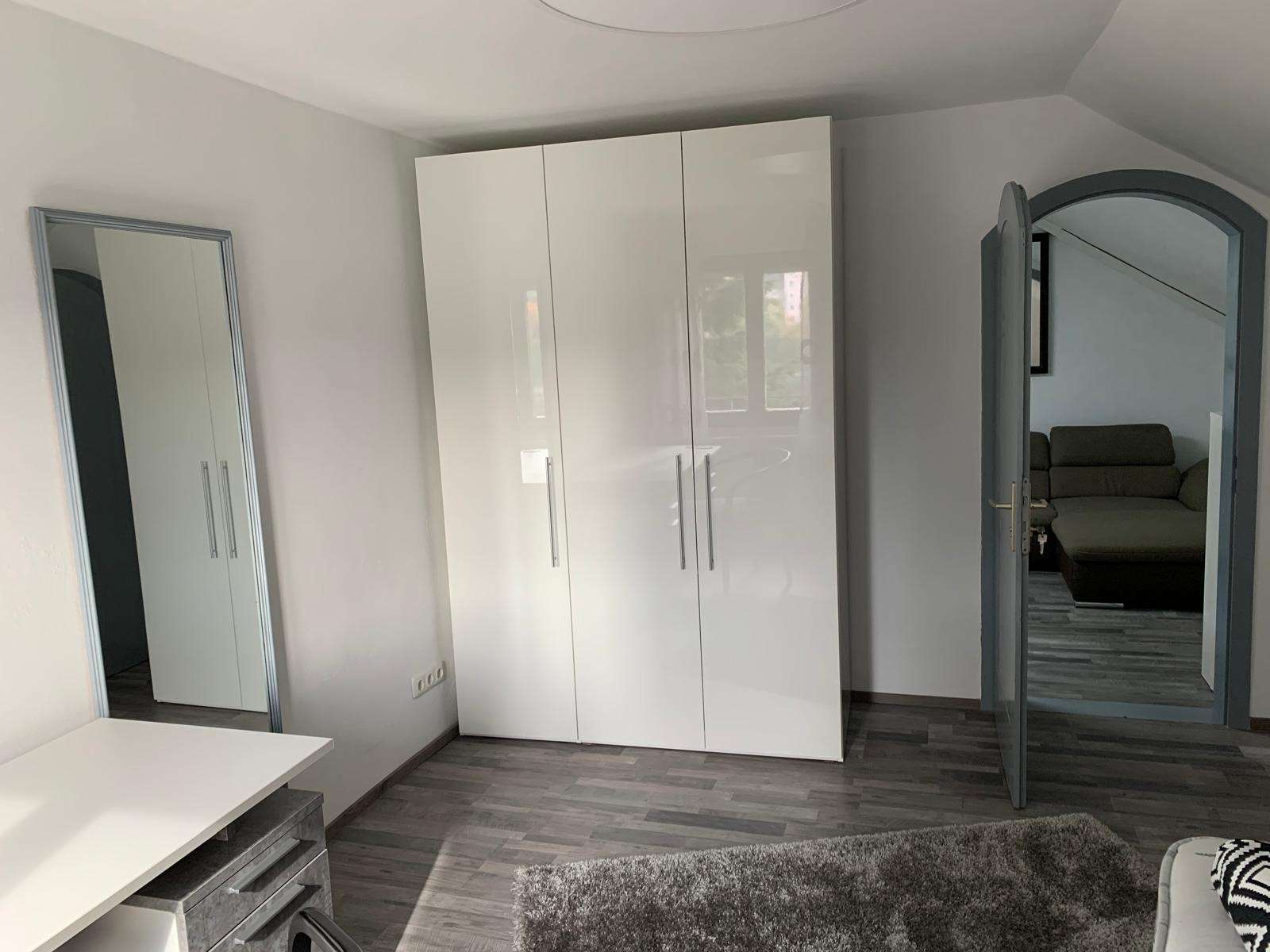 Schlafzimmer 2 OG