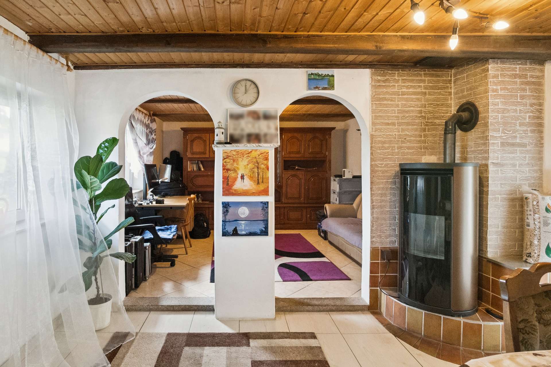 Blick ins Wohnzimmer