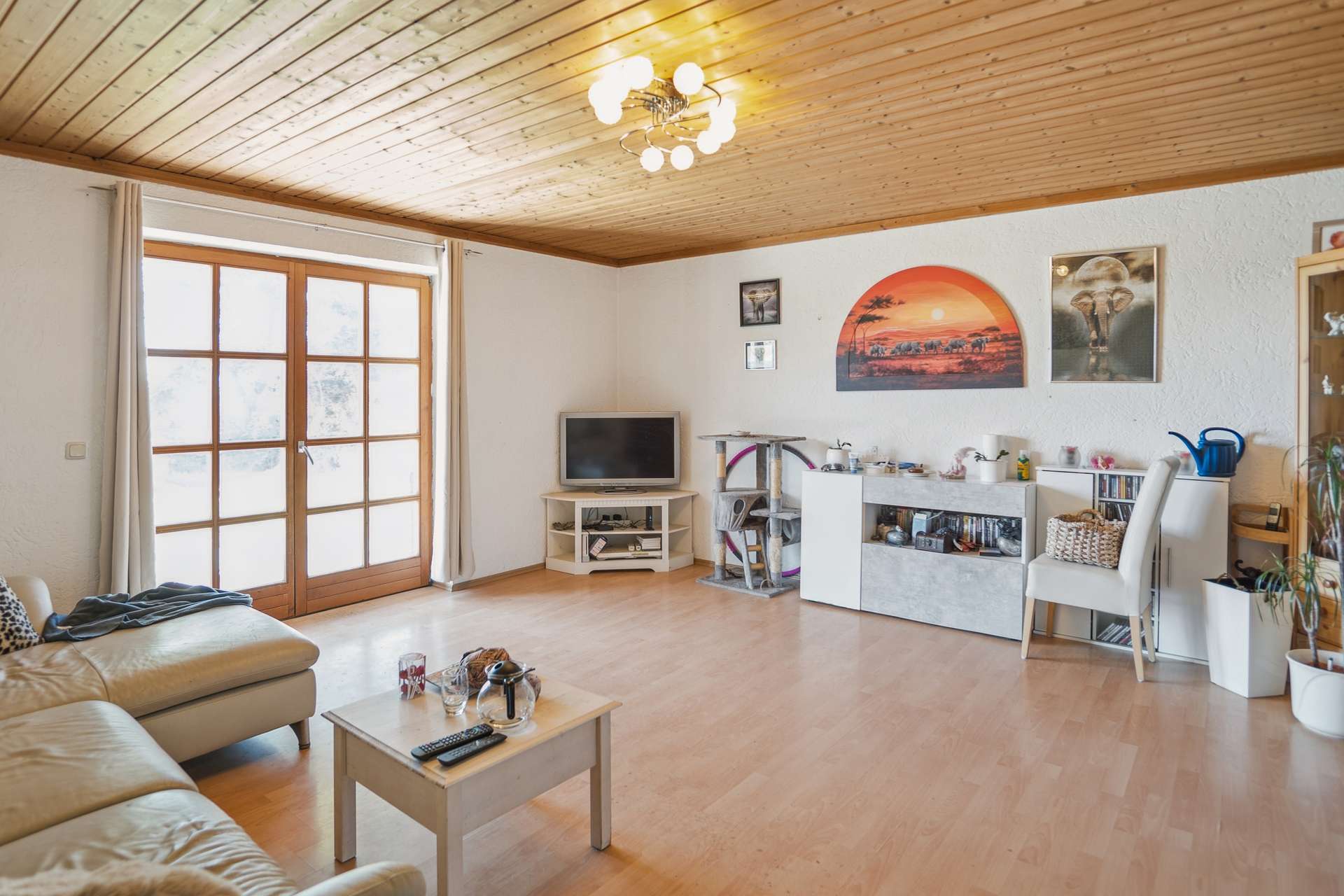 Wohnzimmer im UG